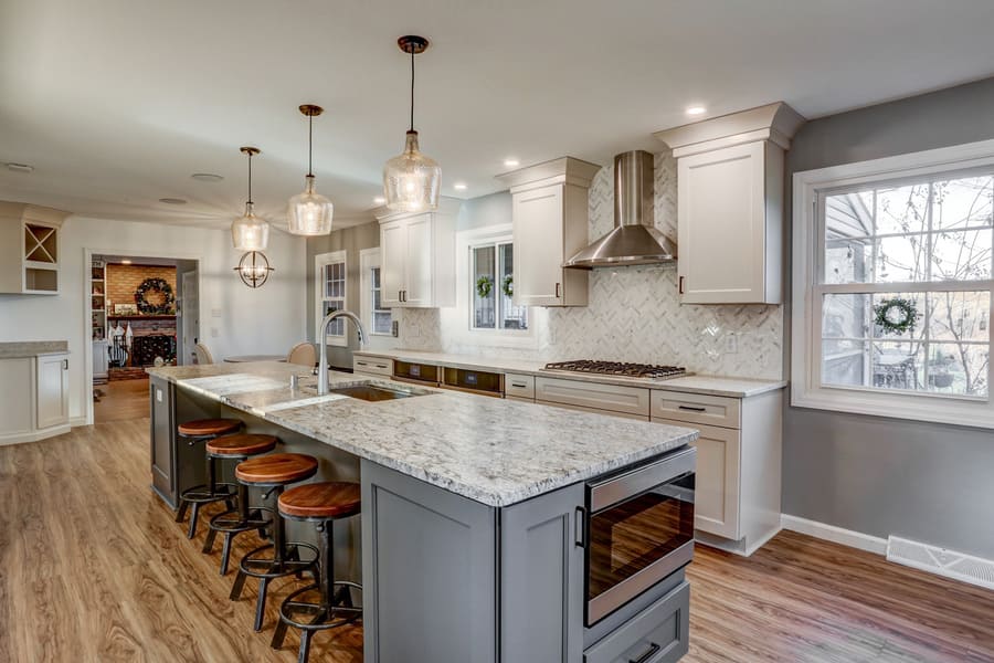 Kitchen remodel with in-sink island and tile backsplash in Lancaster PA