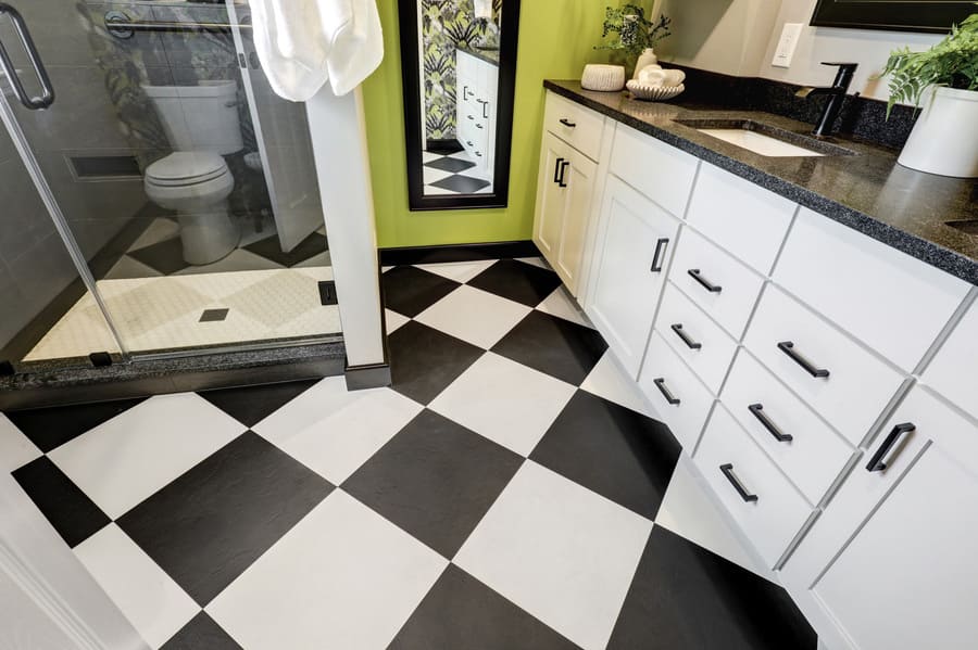 Manheim-Township-Primary-Bathroom-Remodel-05