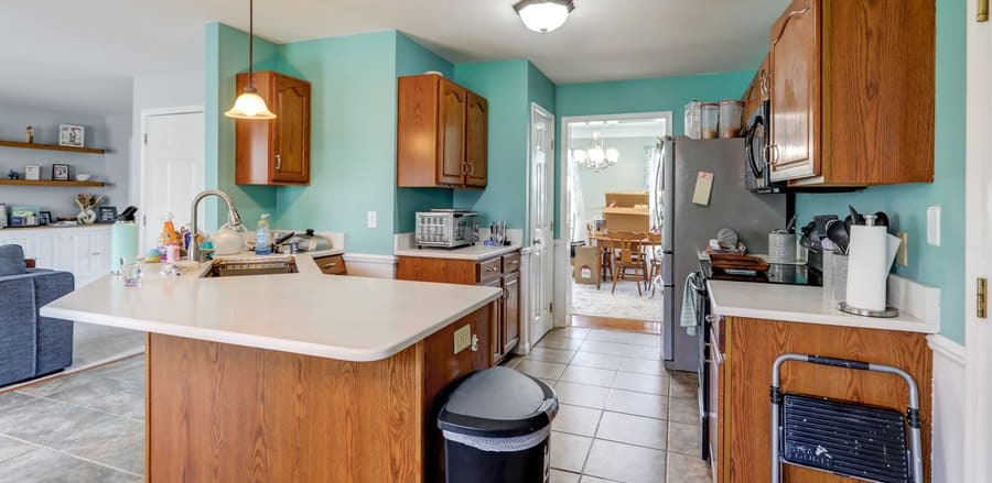 Willow Street kitchen Before