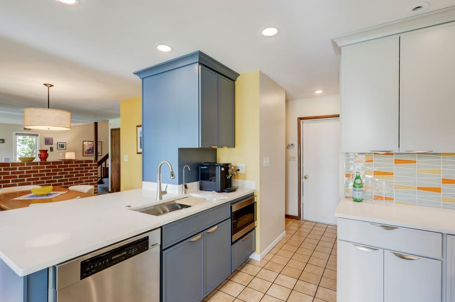 Landisville Kitchen Remodel with peninsula with sink