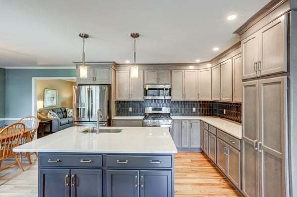 https://www.mclennancontracting.com/hs-fs/hubfs/PROJECT%20PHOTOS/Kitchen%20Project%20Images/Kay%20and%20Dennis%20Gingrich%20Kitchen%20Photos/Rohrerstown-kitchen-remodel-4-1.jpg?width=600&name=Rohrerstown-kitchen-remodel-4-1.jpg