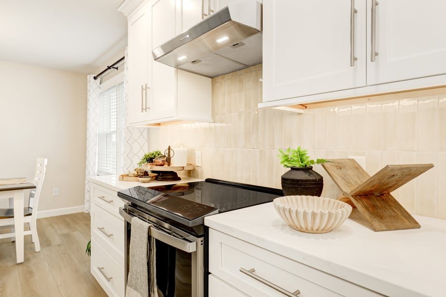 New Holland Kitchen remodel with under cabinet lighting