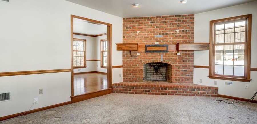 Strasburg family room remodel before