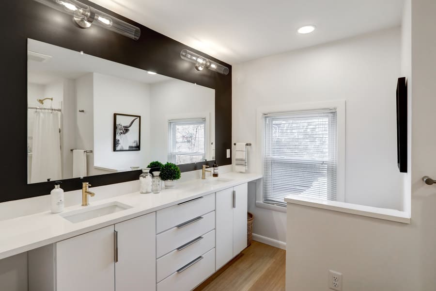 Lancaster Historic Bathroom Addition