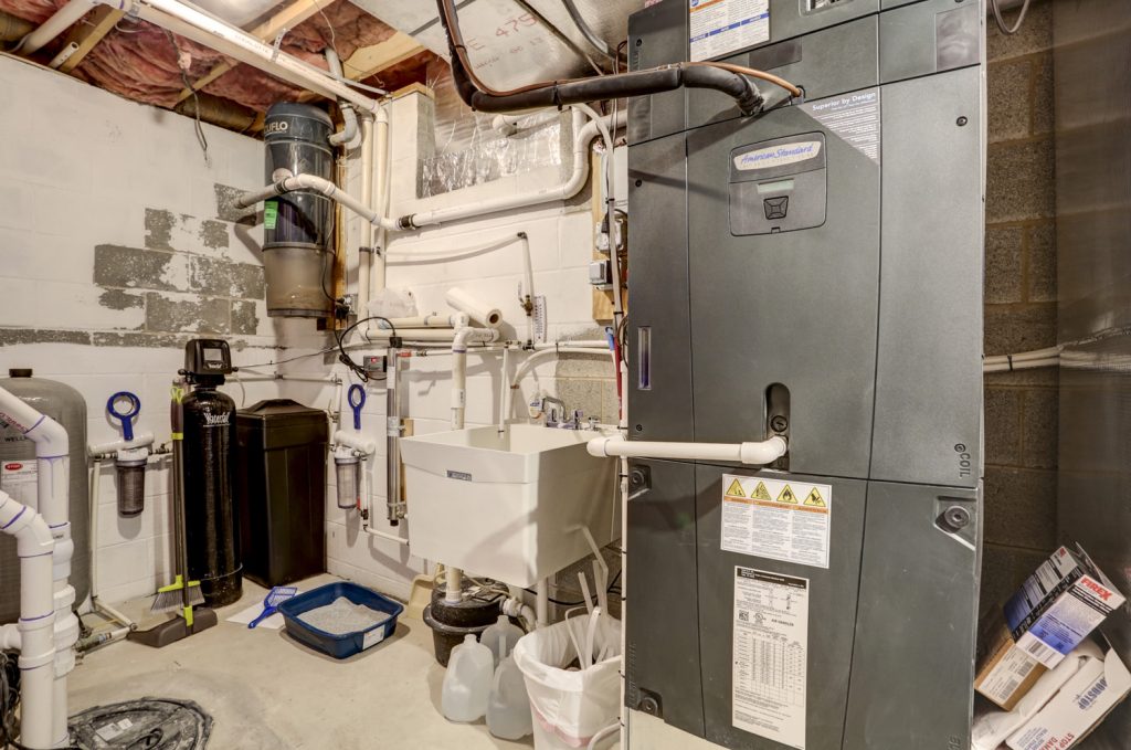 8 Important Things to Know When Finishing Your Basement in Lancaster