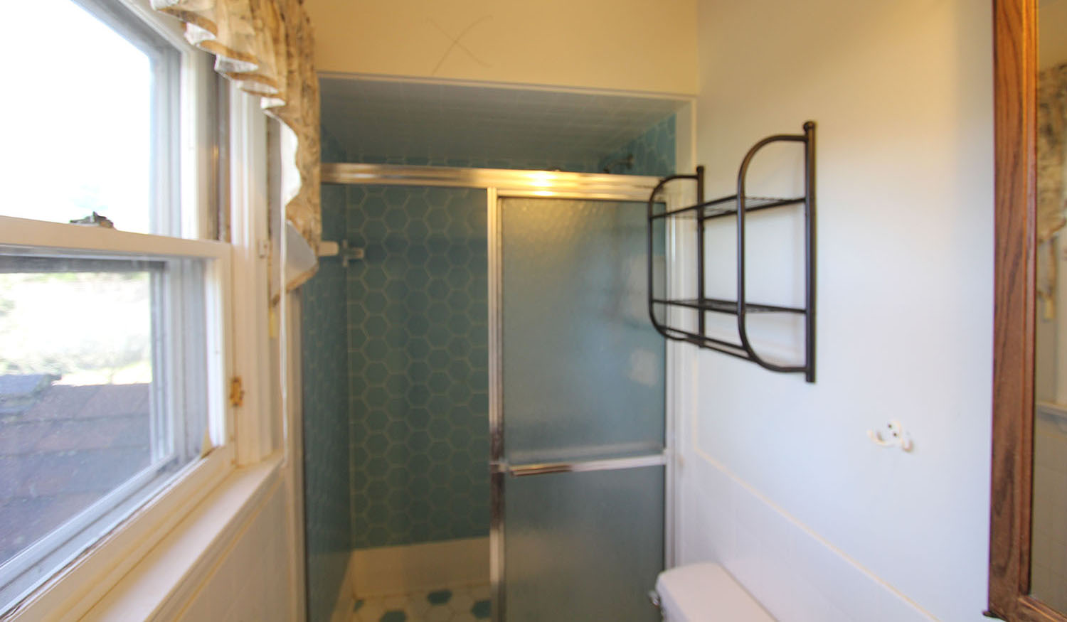 Before photo of shower in Lancaster master bathroom remodel