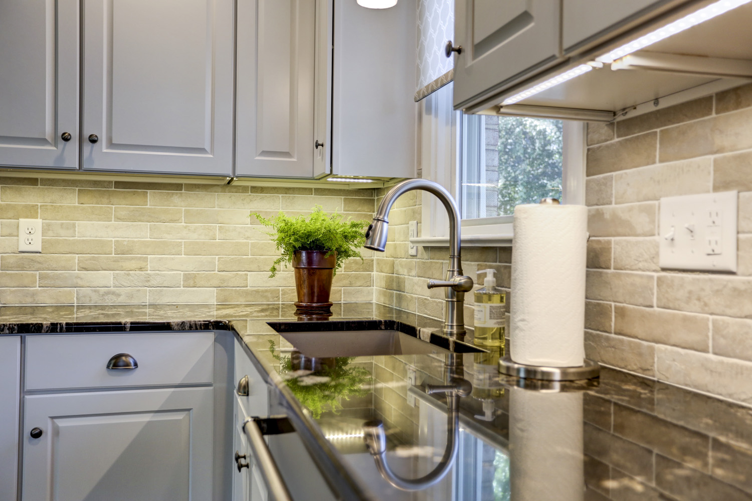 Quartz Countertop in Manheim Township Kitchen Remodel