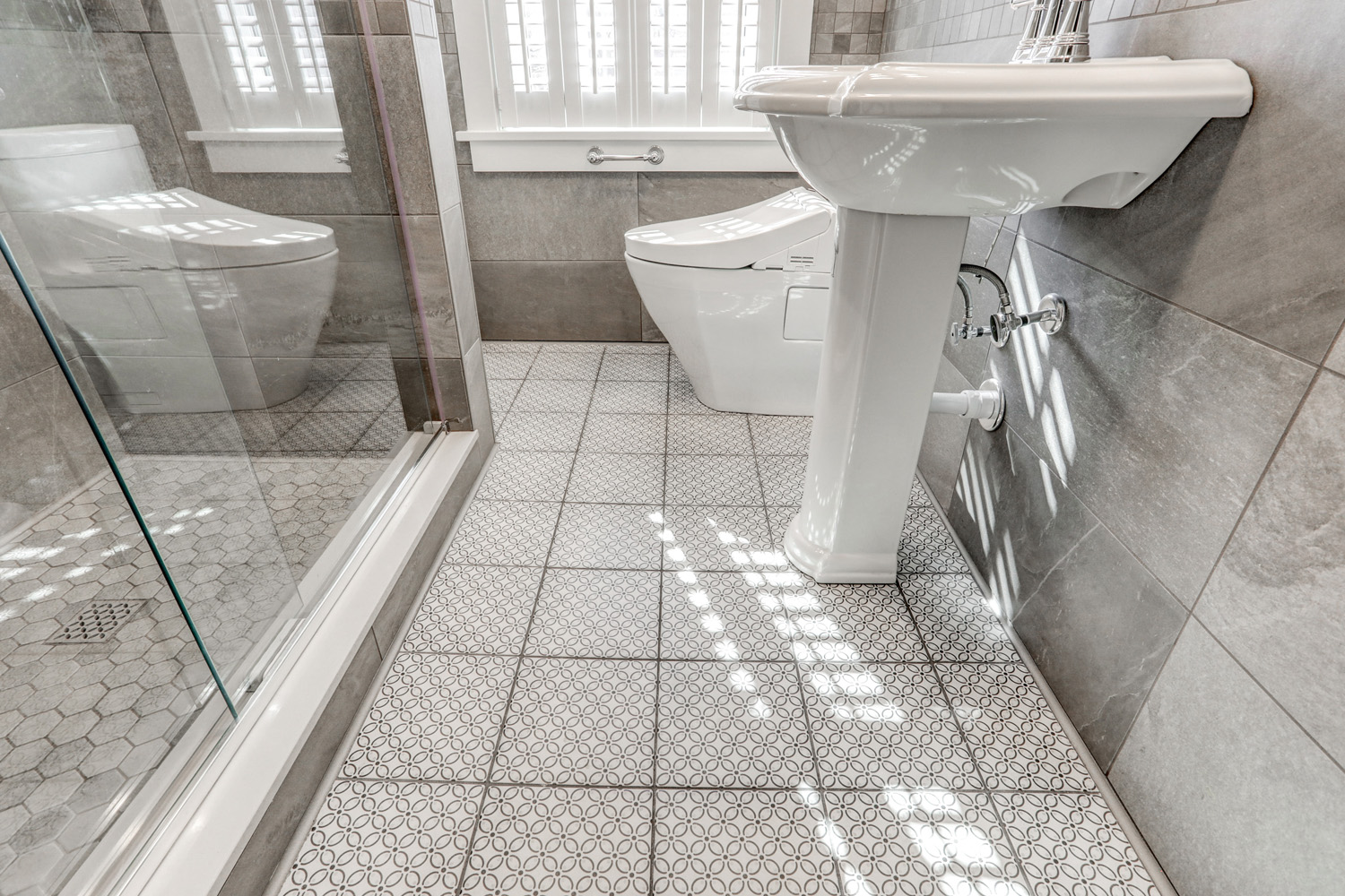 Ceramic tile floor in Manheim township bathroom remodel