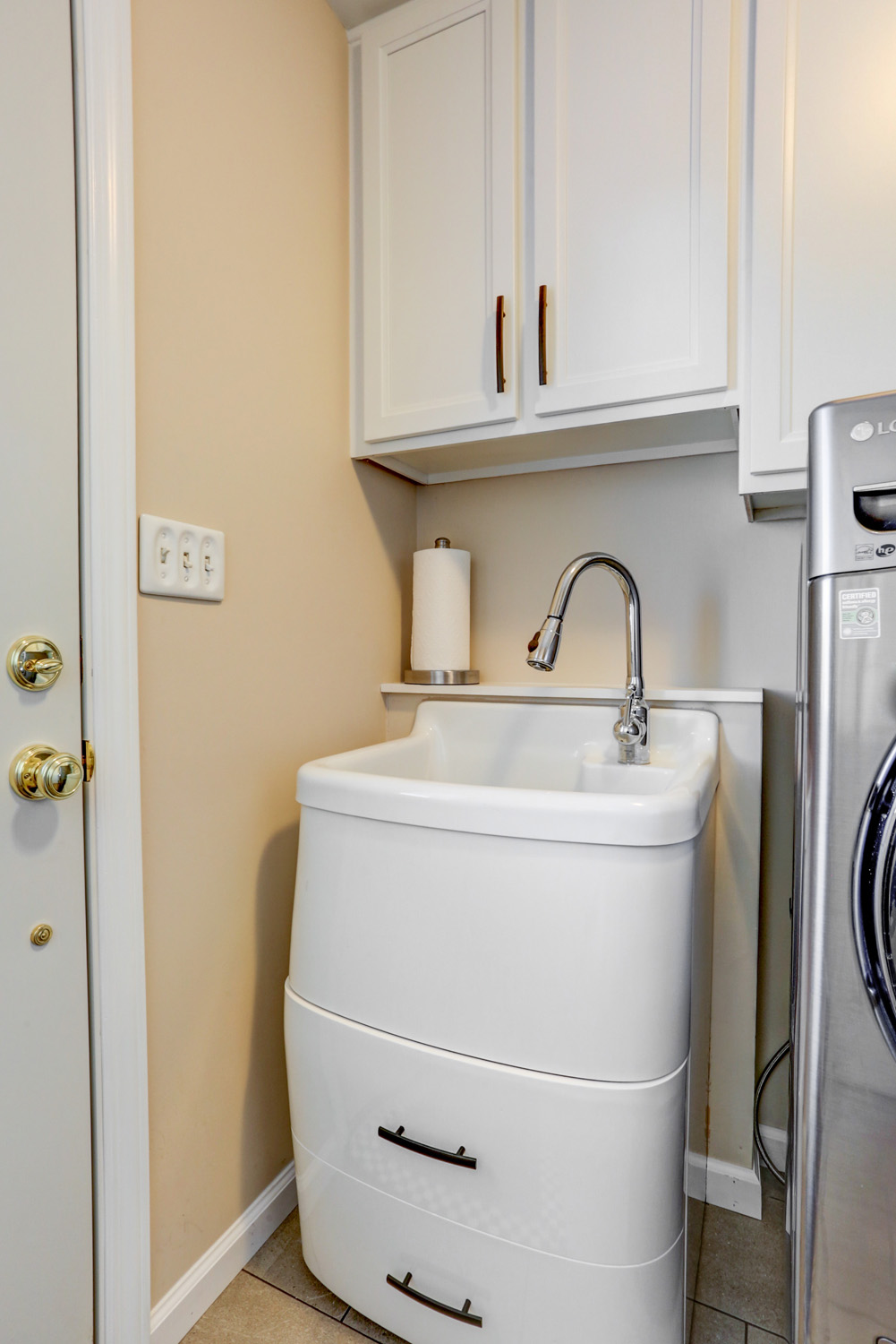 Manheim Central Laundry Room Cabinet Update