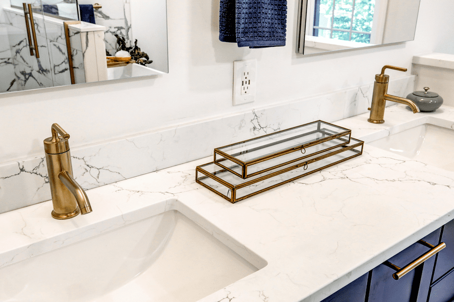 quartz countertop in Hempfield Master Bathroom Remodel 