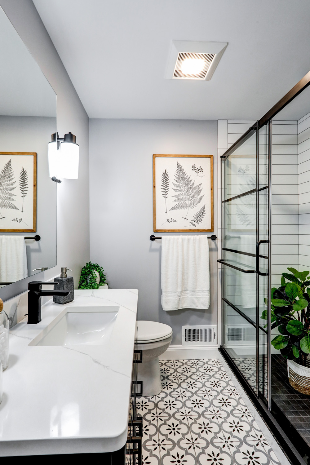 Lancaster City Guest Bathroom with black accents