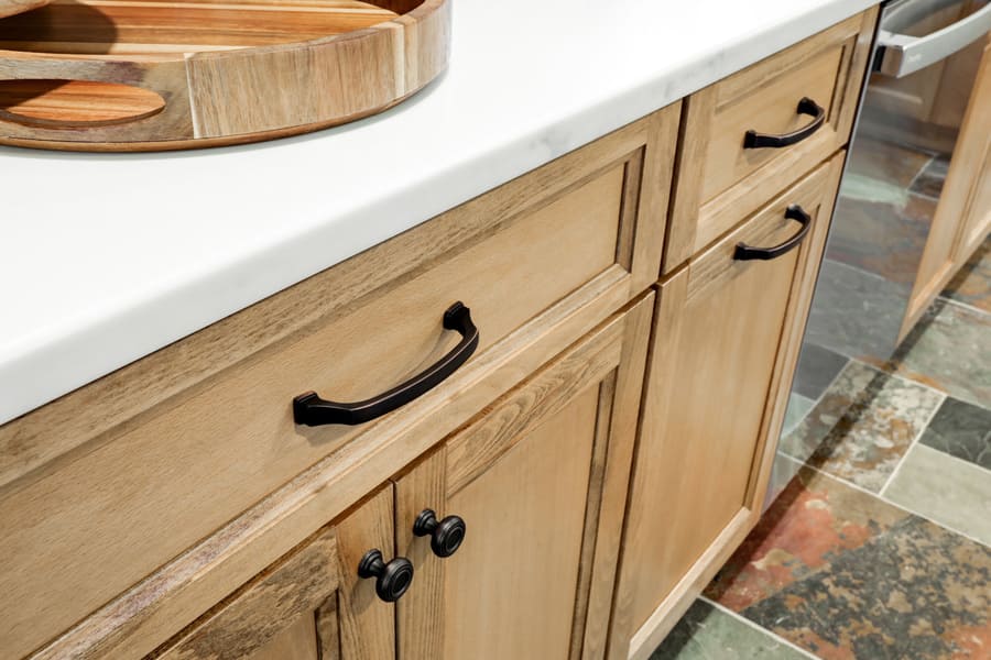 matte black hardware in Elizabethtown Kitchen Remodel