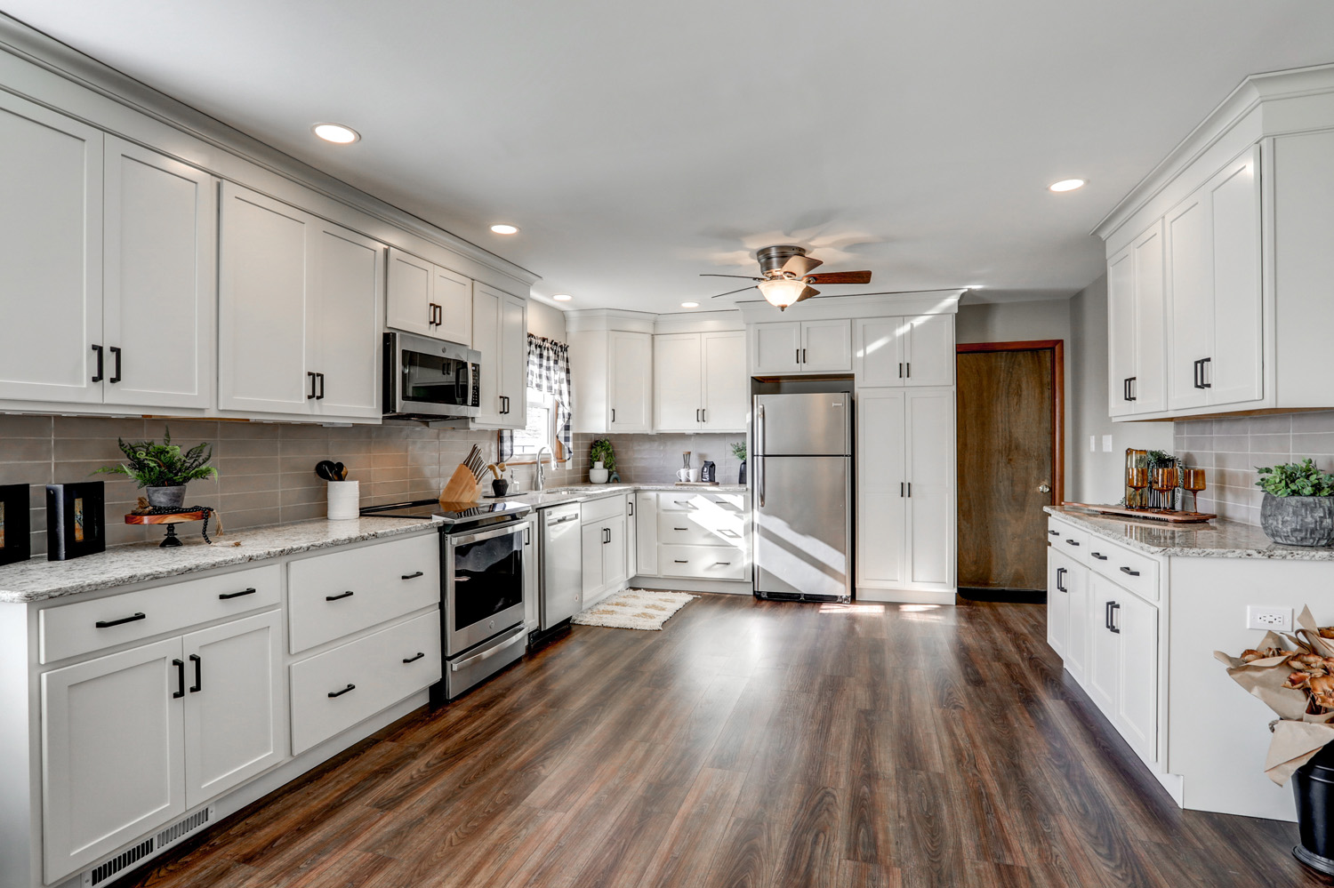 After photo of kitchen remodel in Lancaster