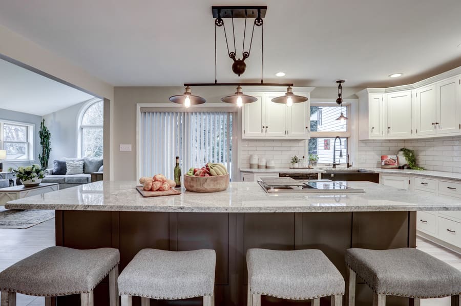 Island seating in Manheim Township kitchen remodel