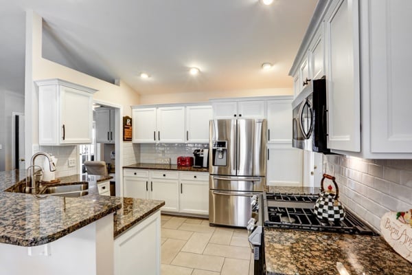 White painted cabinets in Manheim PA kitchen remodel