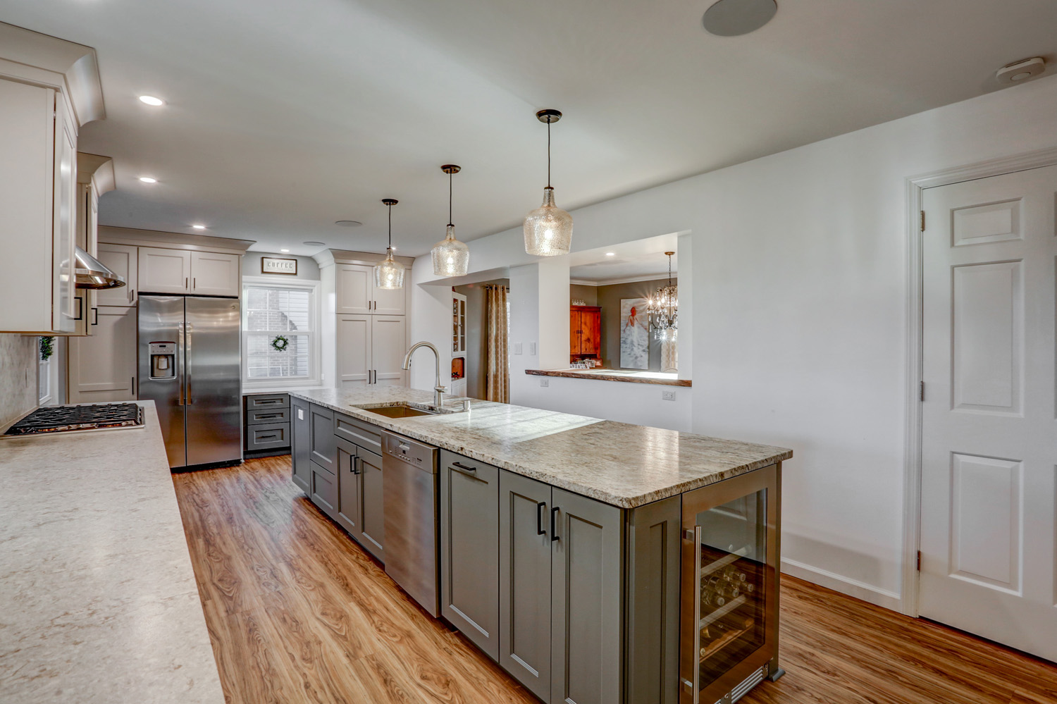 Large island in Lancaster PA kitchen remodel