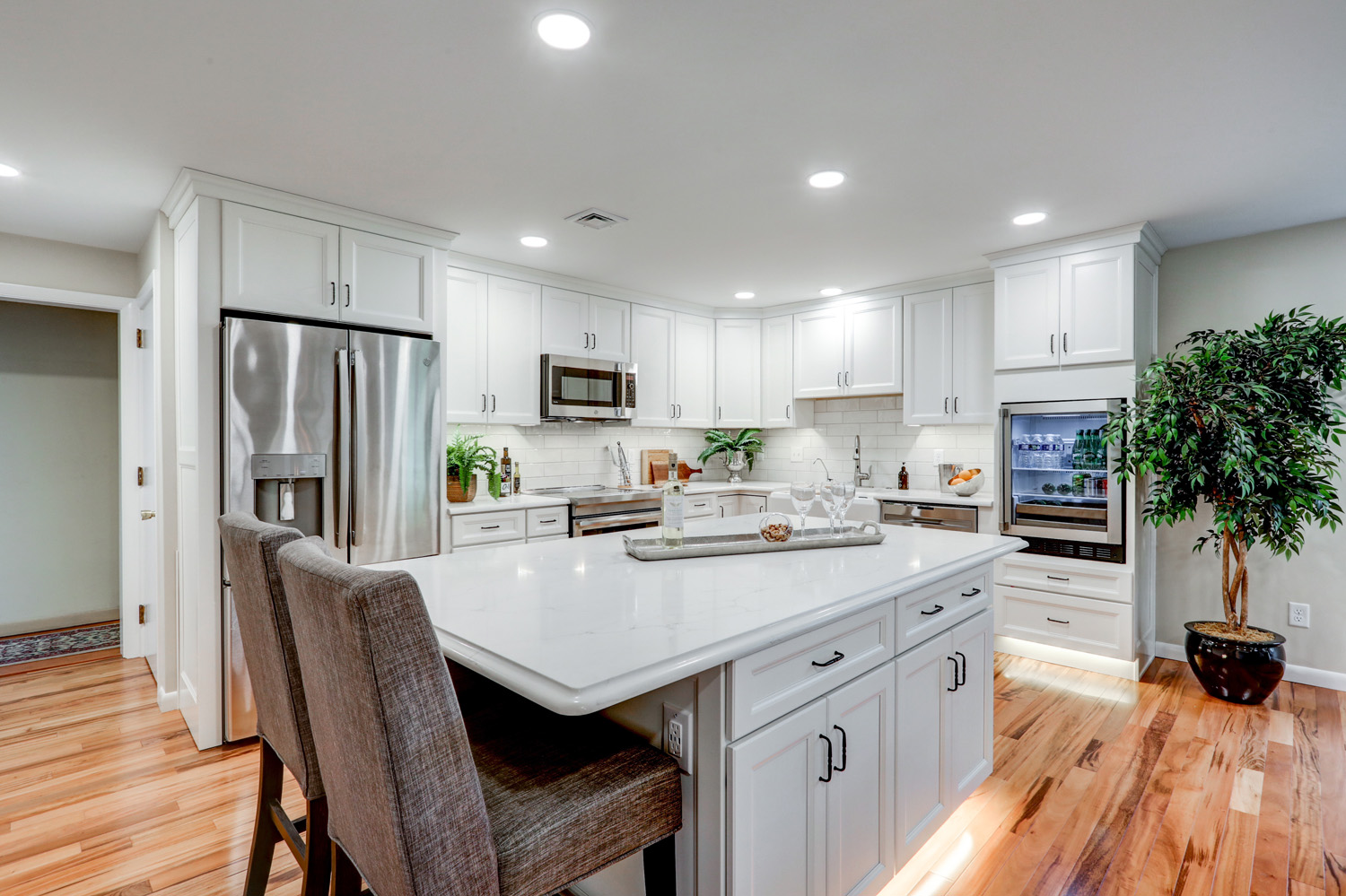 Leola Kitchen Remodel with island 