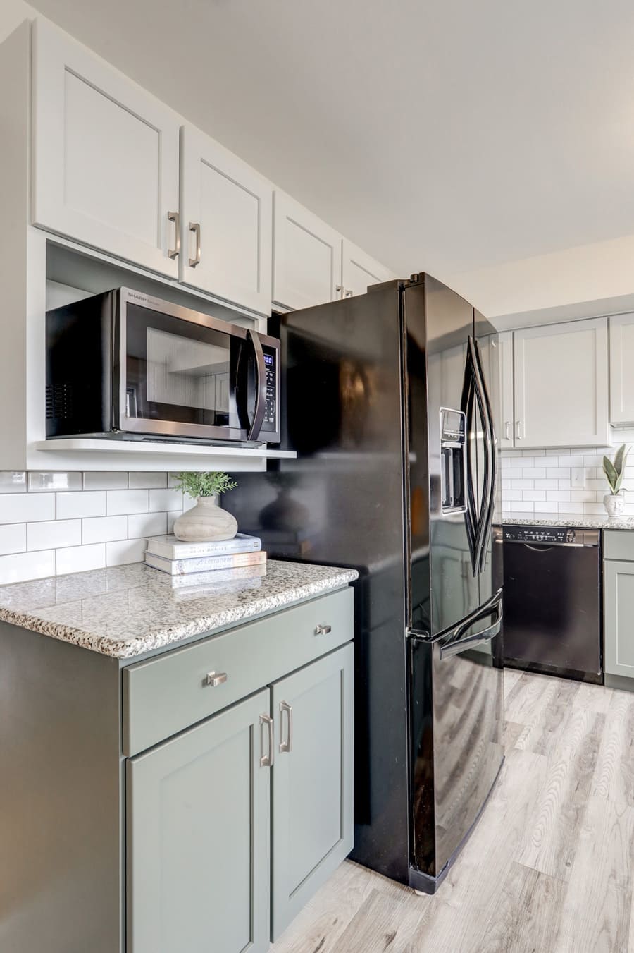 elevated microwave in Manheim Township Kitchen Refresh