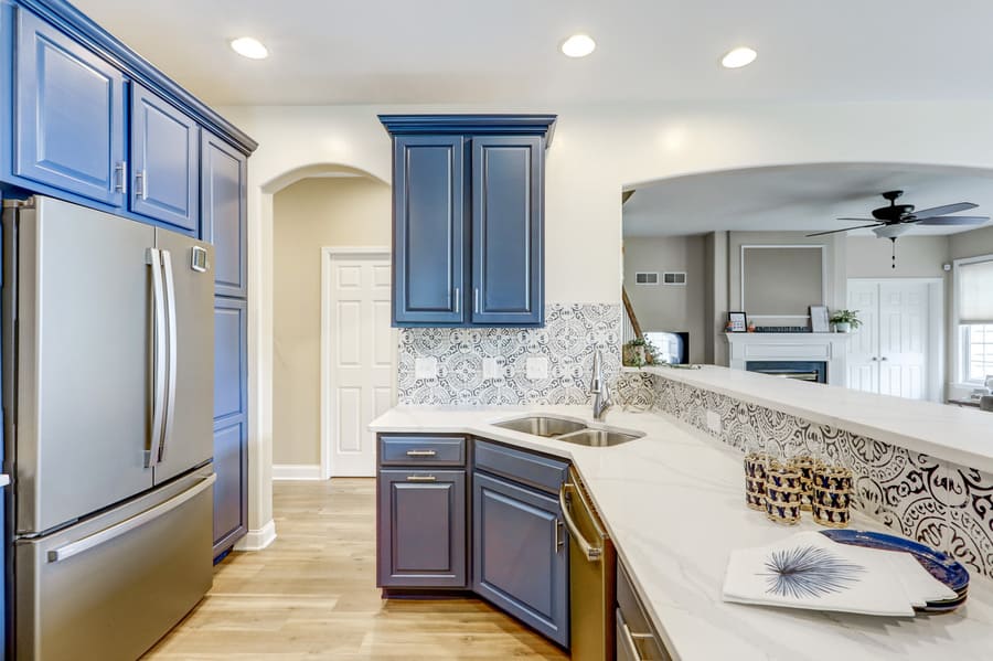 corner peninsula in Lampeter-Strasburg Kitchen Remodel