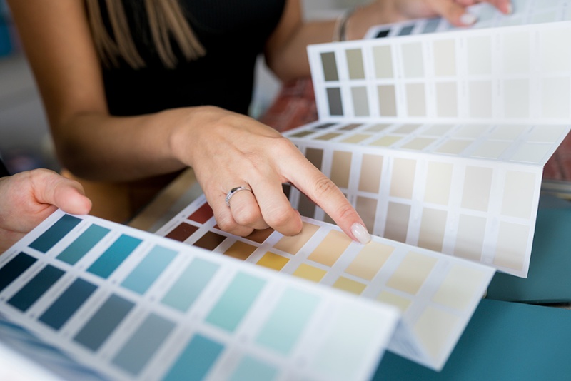 Remodel designer selecting colors